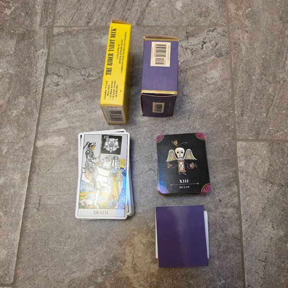 VTG The Rider Waite Tarot Deck The Magician 78 Cards 1971 Purple complete kit - Picture 6 of 8